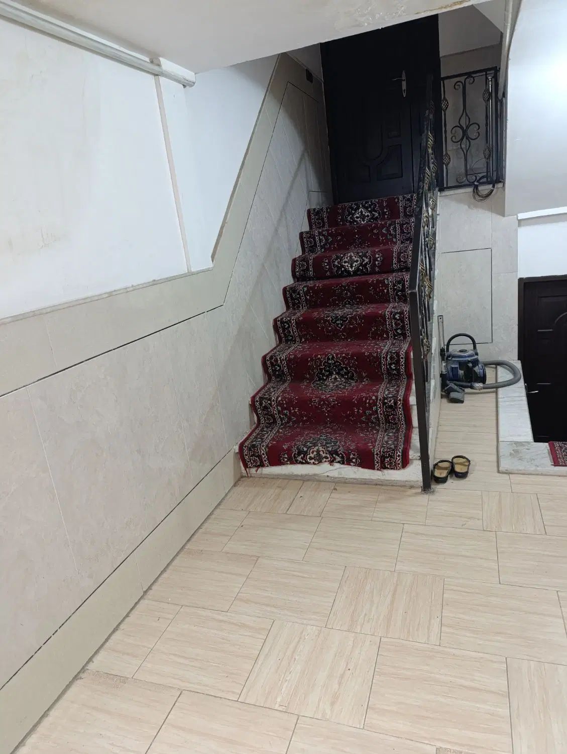 منزل اجاره ای نزدیک به(مدخل شهر) میدان ولی عصر|اجارهٔ خانه و ویلا|کاشان, غربت|دیوار