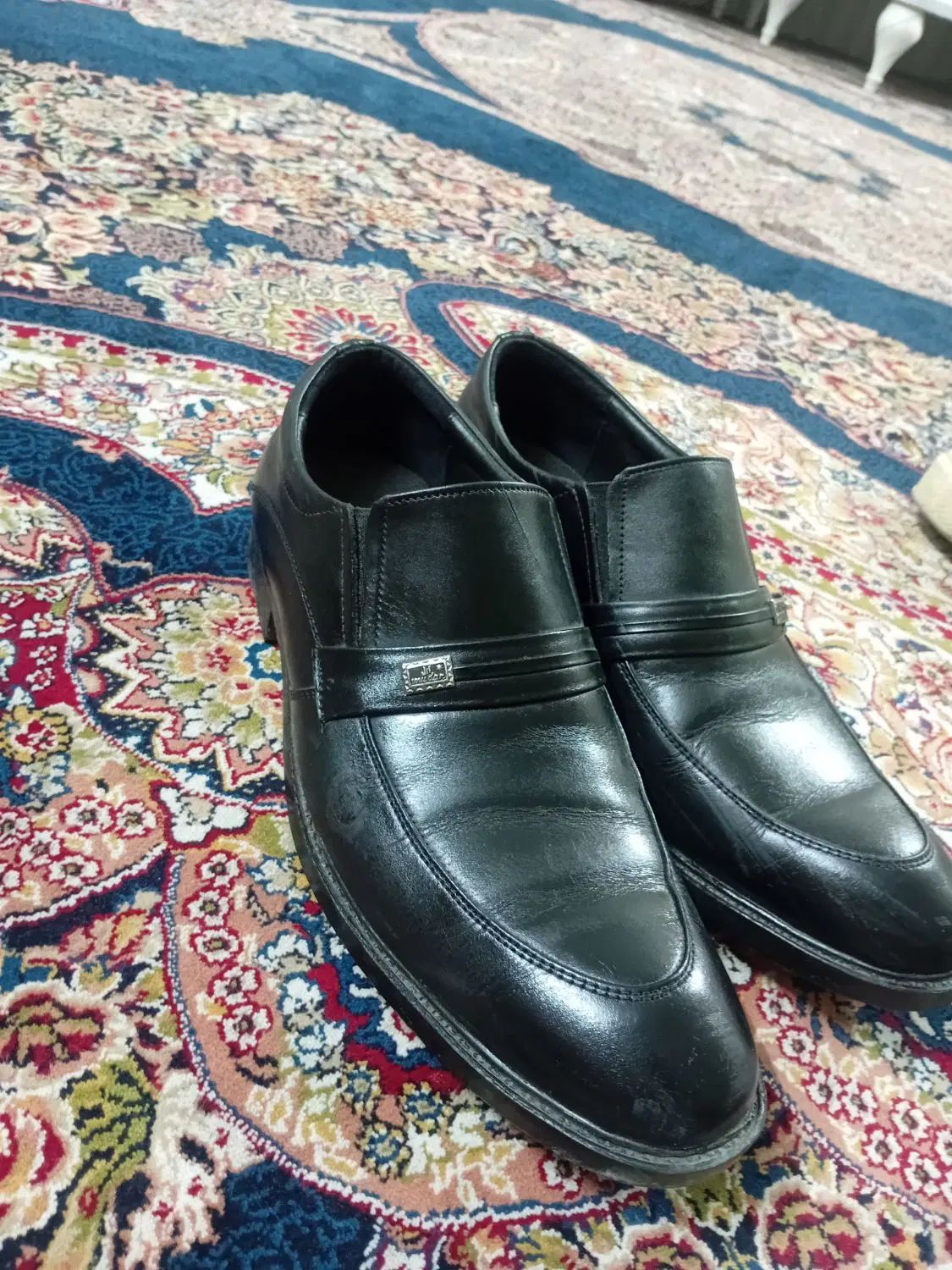 دو جفت کفش استفاده نداشتم کفش مجلسی و کفش اسپورت|کیف، کفش، کمربند|اصفهان, گلستان|دیوار