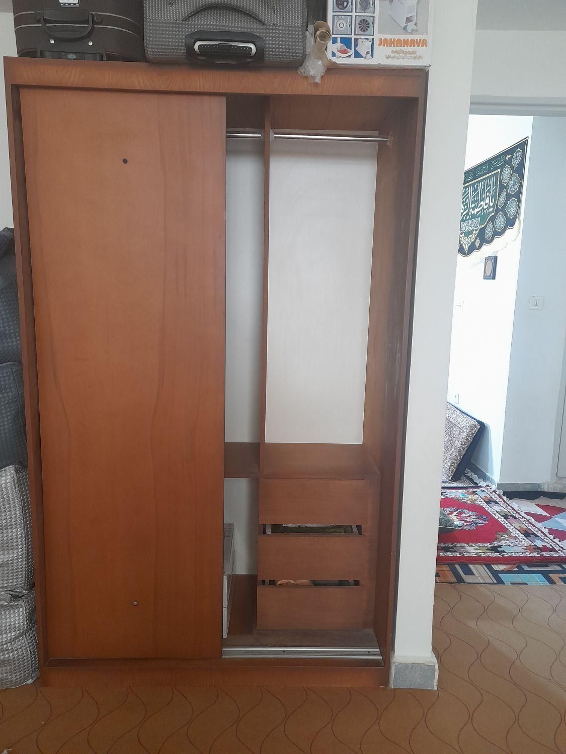 کمدزیبا جادار|جاکفشی، کمد، دراور|قم, شهرک مهدیه|دیوار