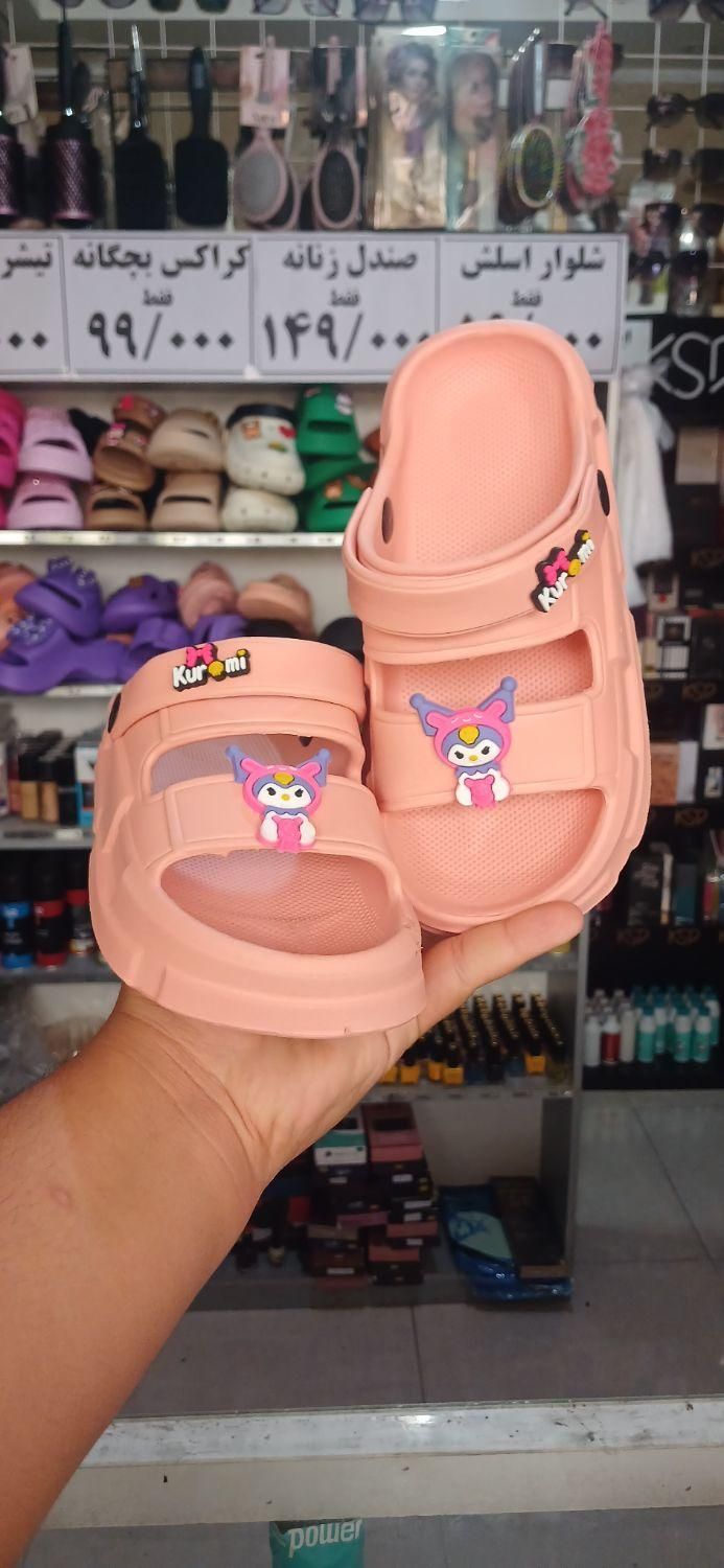 صندل طرح کرومی دخترانه|کیف، کفش، کمربند|کاشان, فاز ۲ ناجی آباد|دیوار