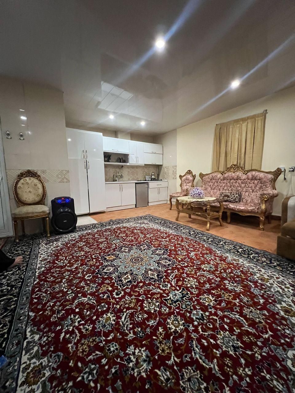 در دل کوه و دشت|اجارهٔ کوتاه‌مدت ویلا و باغ|ایلام, |دیوار