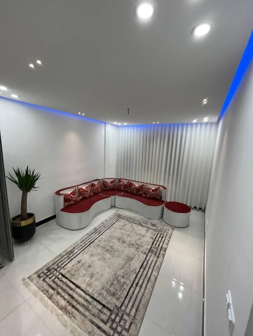 اجاره پاره وقت روزانه و شبانه|اجارهٔ کوتاه‌مدت آپارتمان و سوئیت|اسلام‌شهر, شهرک مهدیه|دیوار