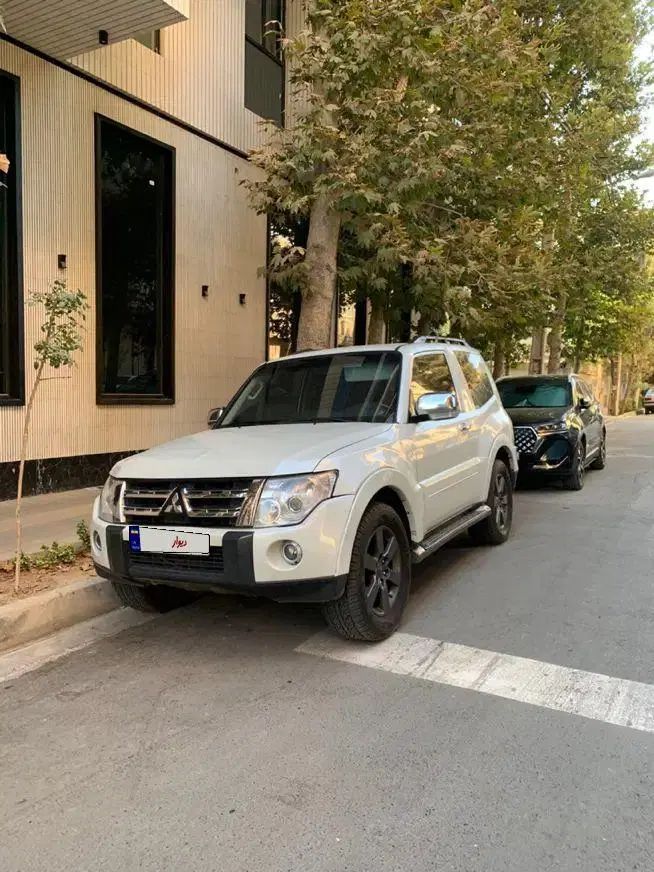 میتسوبیشی پاجیرو دو درب ۲۰۰۷ موتور ۳۸۰۰|خودرو سواری و وانت|تهران, بوستان چیتگر|دیوار
