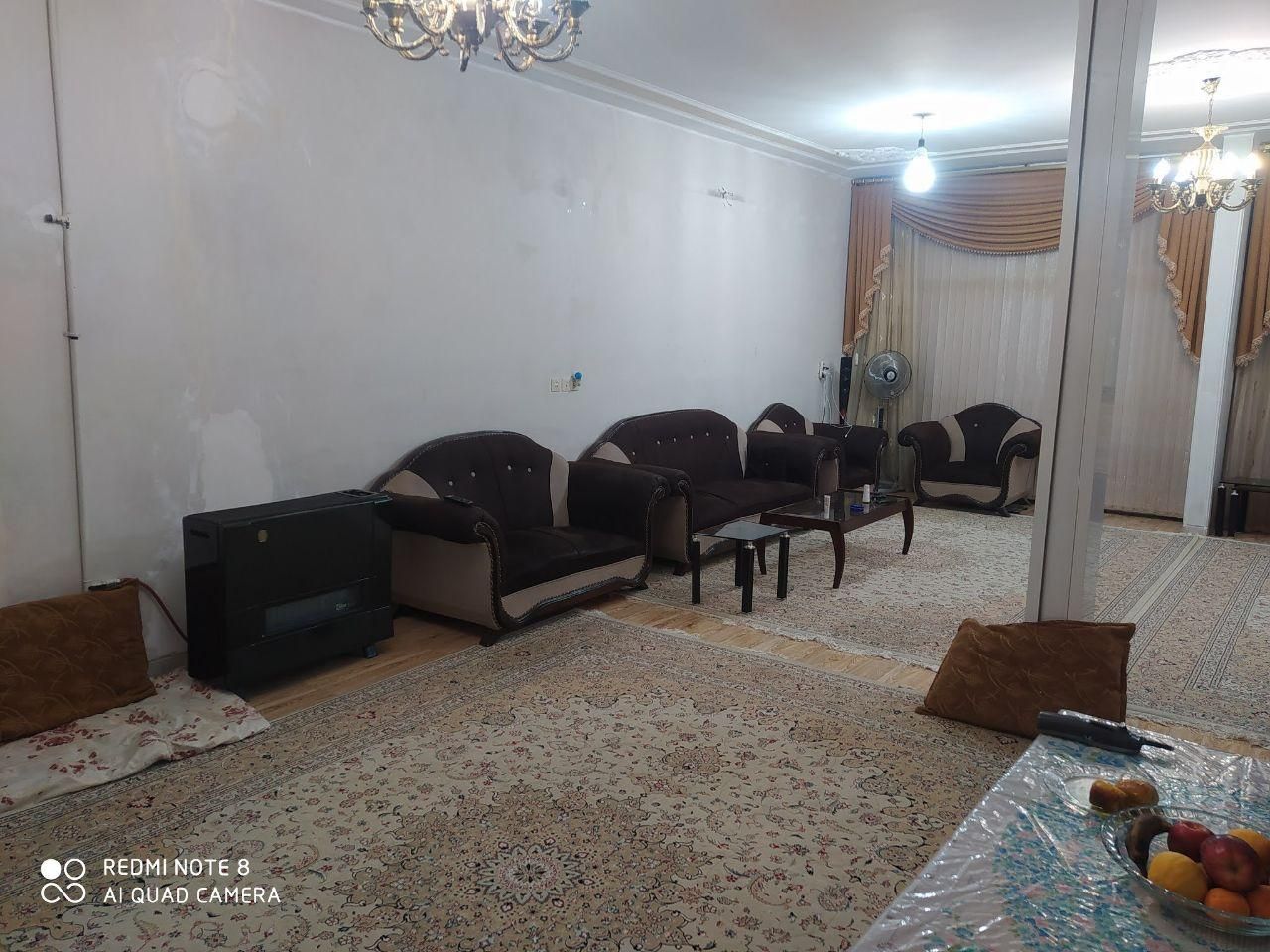 خانه ویلایی جنوبی 220متر زمین|فروش خانه و ویلا|اصفهان, شهرک کاوه|دیوار