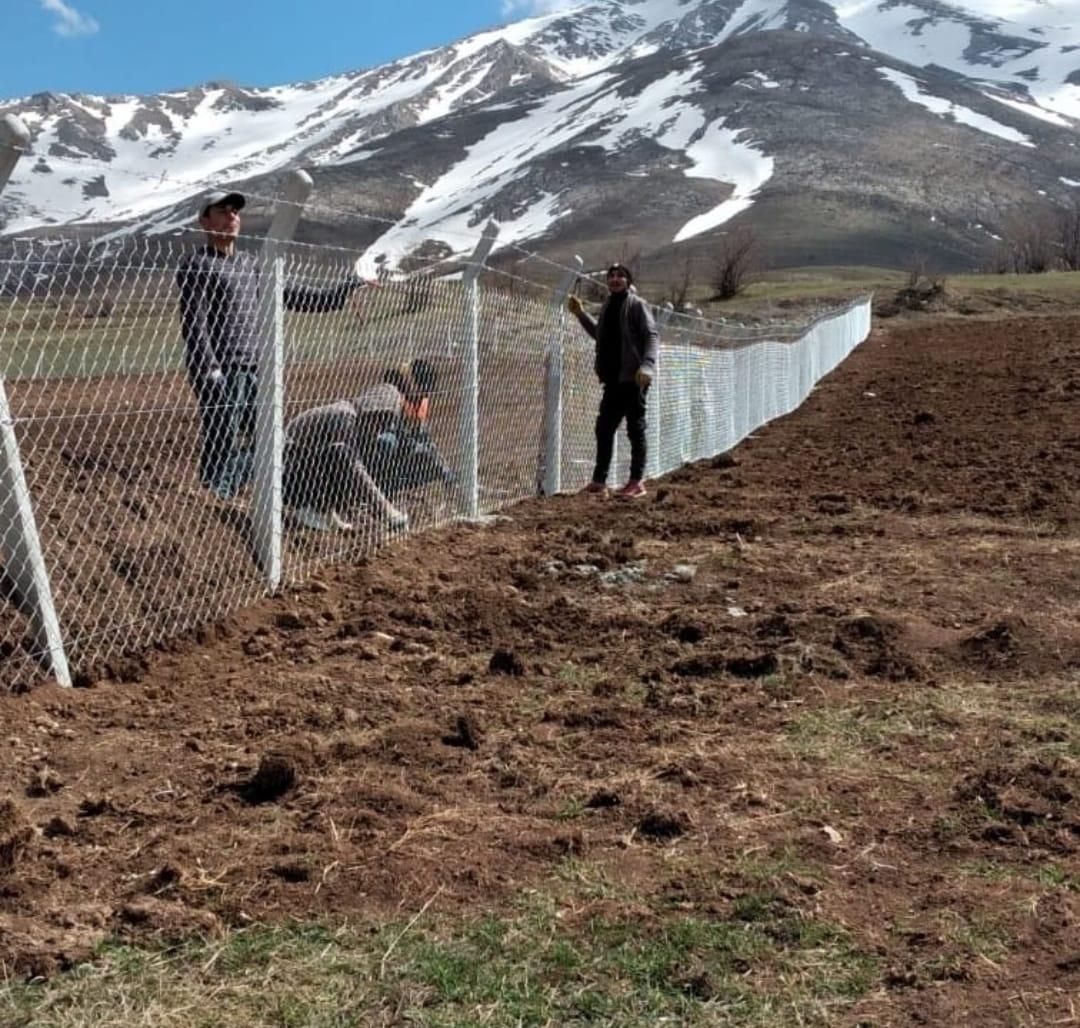 کارخانه تولید عمده فنس و پایه|عمدهفروشی|کرمانشاه, |دیوار