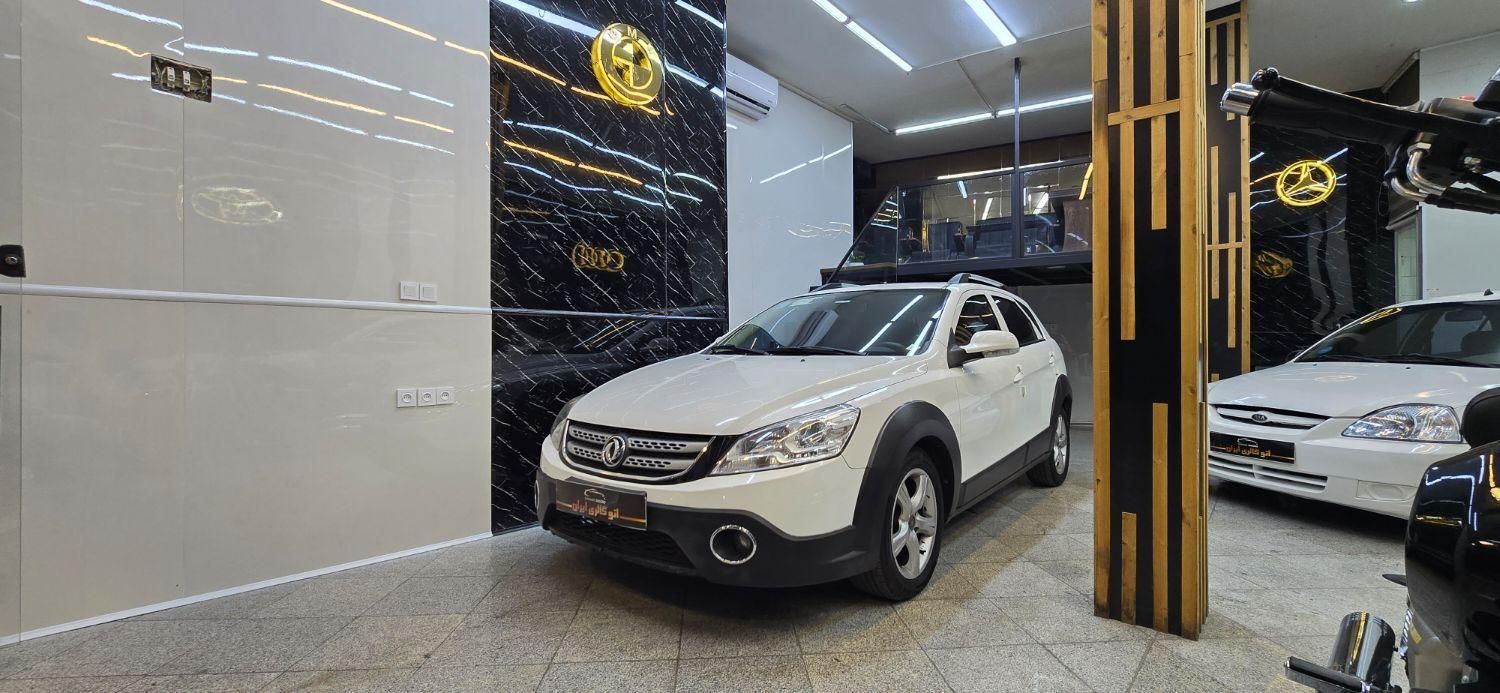 دانگ فنگ H30 کراس، مدل ۱۳۹۵|خودرو سواری و وانت|اراک, |دیوار