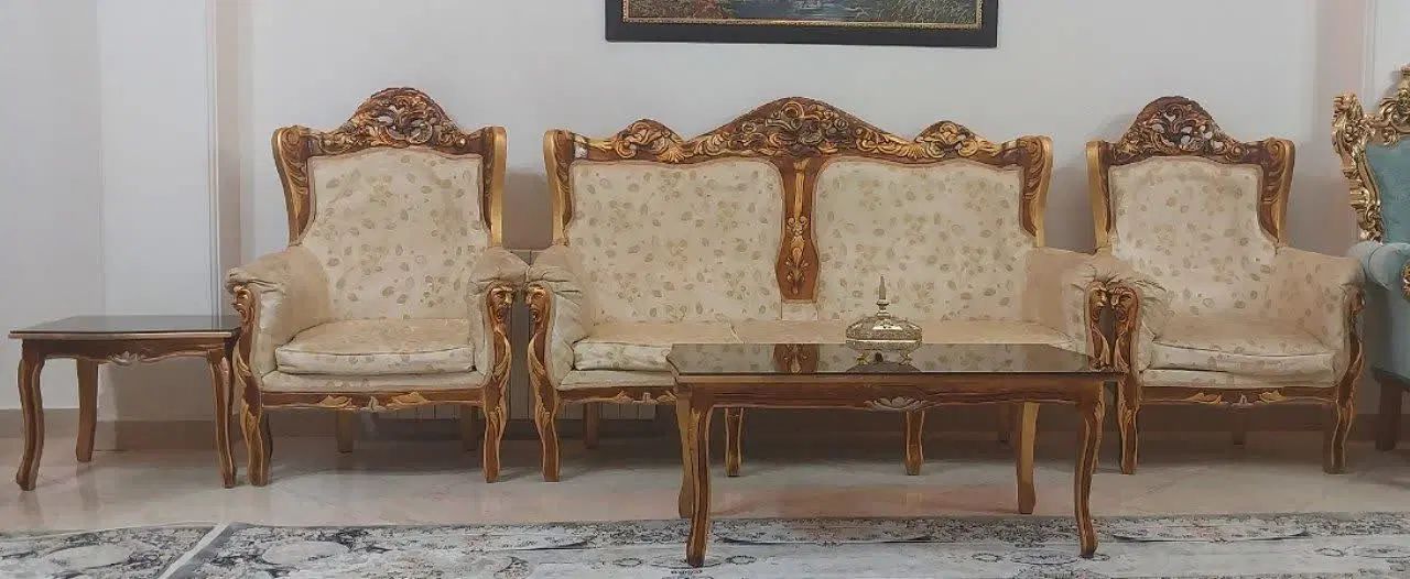 مبل تمیز و مرتب مناسب باغ و مغازه|مبلمان خانگی و میز عسلی|تهران, فلسطین (میدان انقلاب)|دیوار