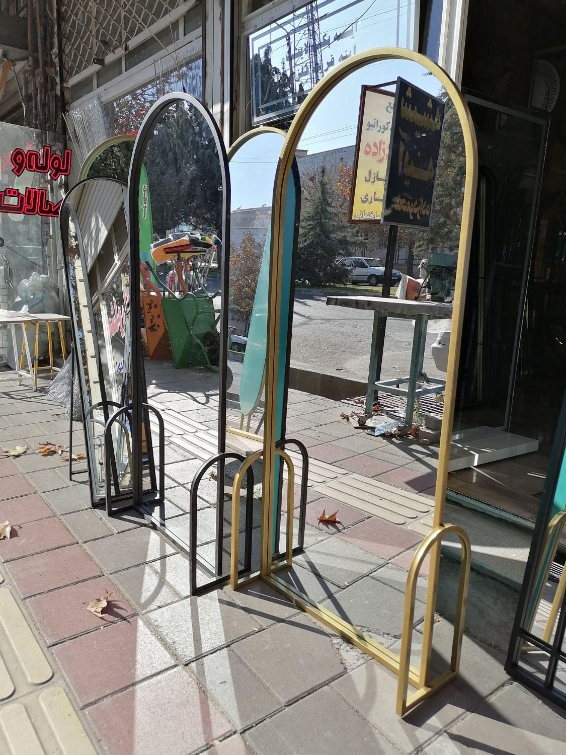 آینه قدی پایه هلال|آینه|ارومیه, |دیوار