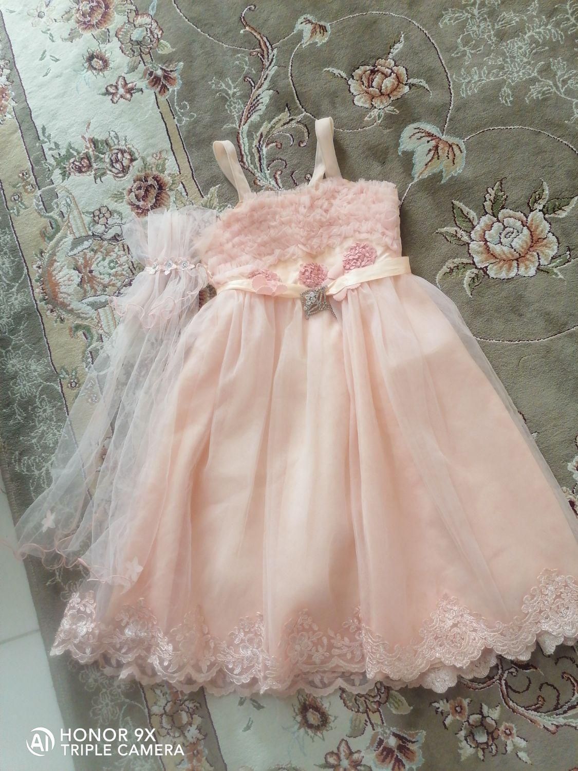 لباس مجلسی دخترونه هر دو با هم250000|لباس|سبزوار, هویزه|دیوار