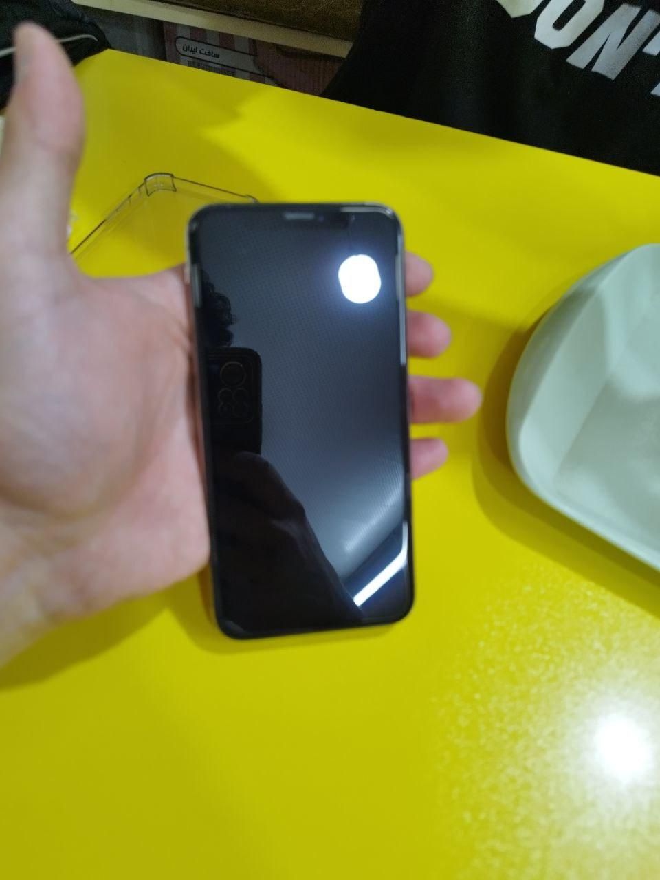 اپل iPhone XS با حافظهٔ ۲۵۶ گیگابایت پلمپ بدون خط|موبایل|مشهد, توس|دیوار