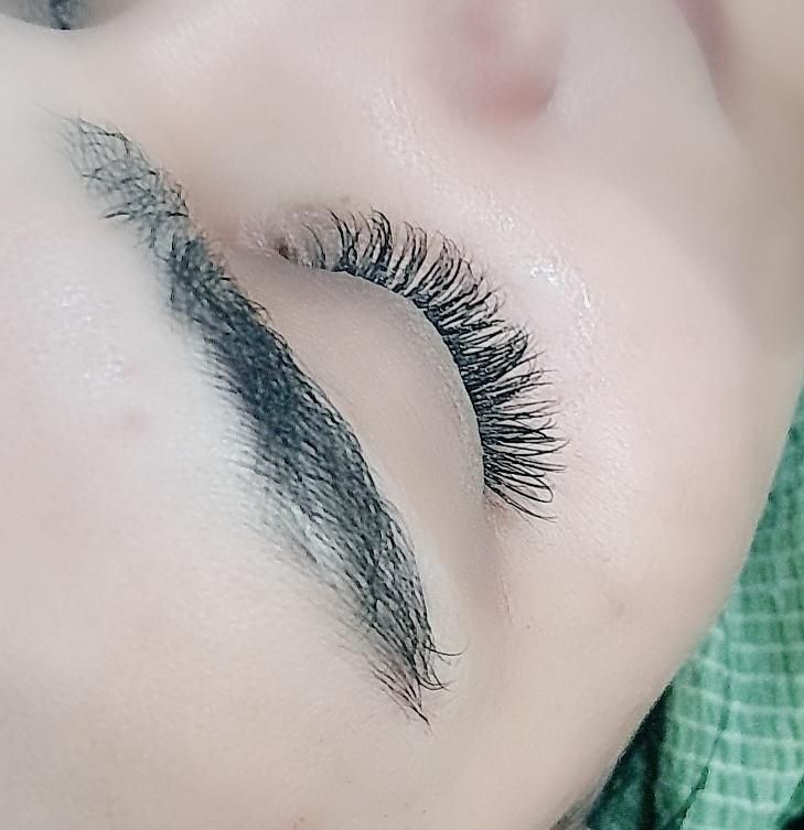 اکستنش. کاشت. لیفت مژه و ابرو. پیرسینگ. میکرودرمال|خدمات آرایشگری و زیبایی|اندیمشک, |دیوار