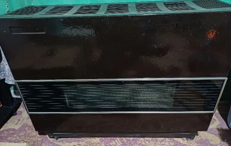 بخاری گازی ارج  (سالم و بدون هیچ گونه ایراد فنی )|بخاری، هیتر، شومینه|پاکدشت, پاکدشت (مامازند)|دیوار