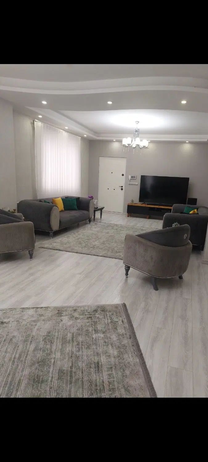 مبل|مبلمان خانگی و میز عسلی|رشت, باهنر|دیوار