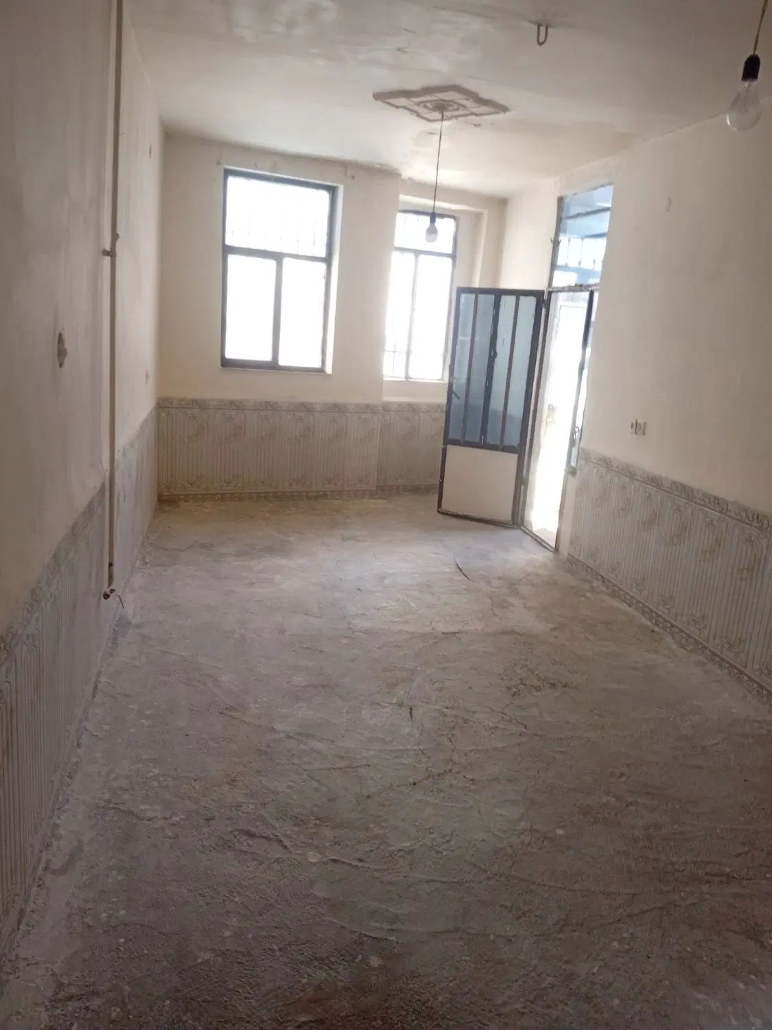 اجاره خانه ۴۰ متری واقع در بلوار طاقبستان|اجارهٔ خانه و ویلا|کرمانشاه, |دیوار