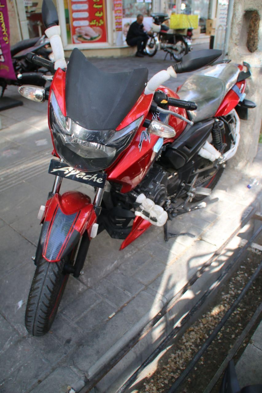 موتورسیکلت آپاچی ۱۵۰ بدون چک با سفته|موتورسیکلت|تهران, خرمشهر|دیوار