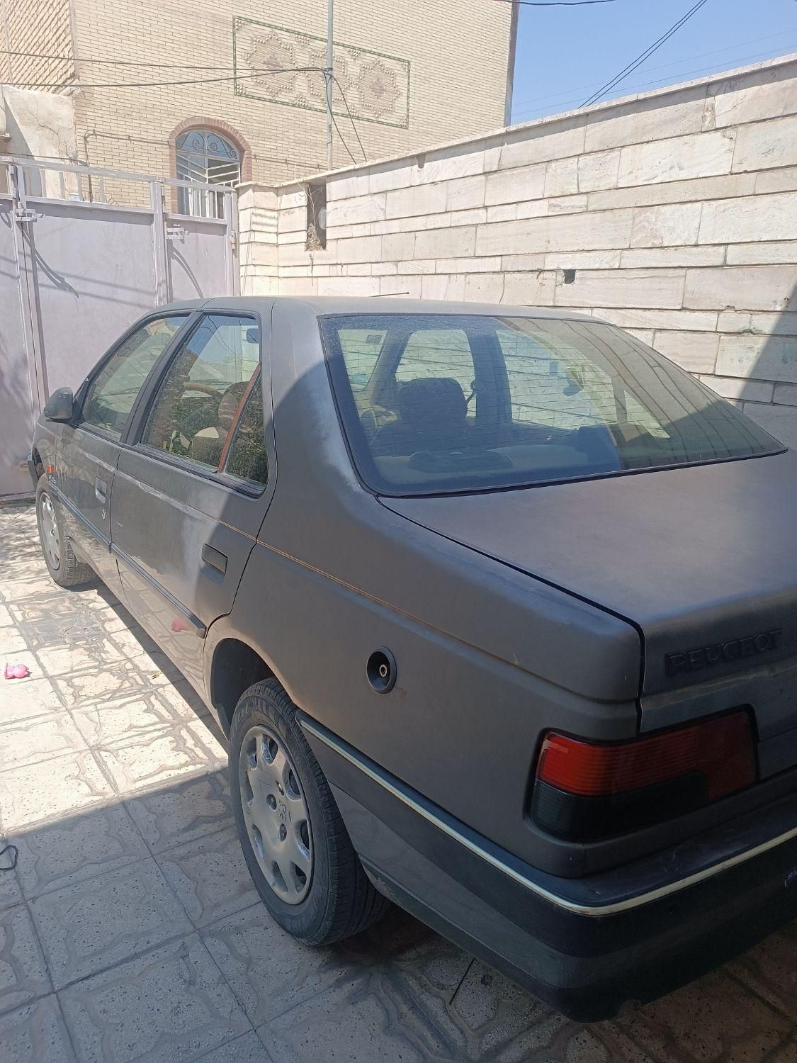 پژو 405 GLX - دوگانه سوز CNG، مدل ۱۳۸۹|خودرو سواری و وانت|شیراز, احمدآباد|دیوار