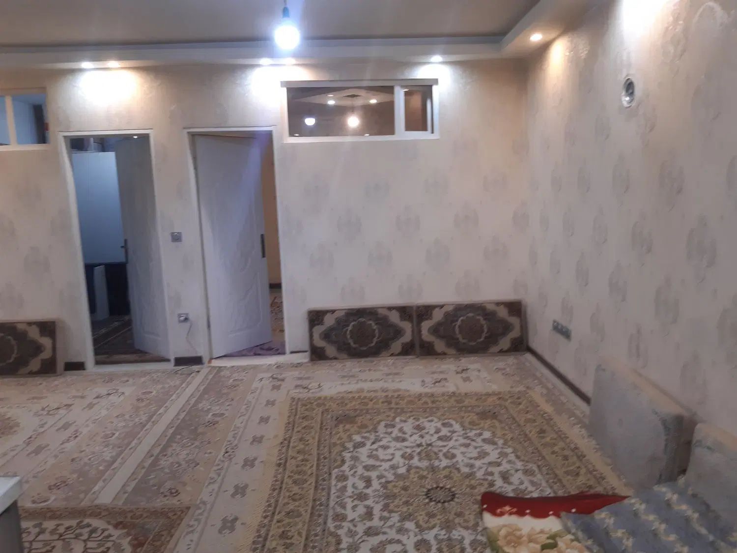 آپارتمان ۲۰۰ متر در ۳ طبقه مستقل محمودآباد خ|فروش خانه و ویلا|کرج, محمود آباد|دیوار