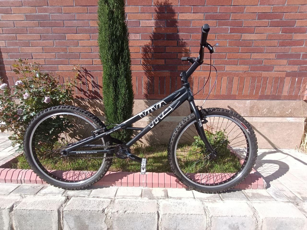 دوچرخه آلیمینیومی ویوا تریال سایز 26 صحیح و سالم|دوچرخه، اسکیت، اسکوتر|ارومیه, |دیوار