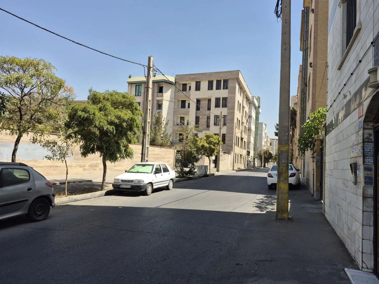 خ بهار۸۳متر ط۳پارکینگ انباری خوش نور نقشه|فروش آپارتمان|کرج, برغان|دیوار