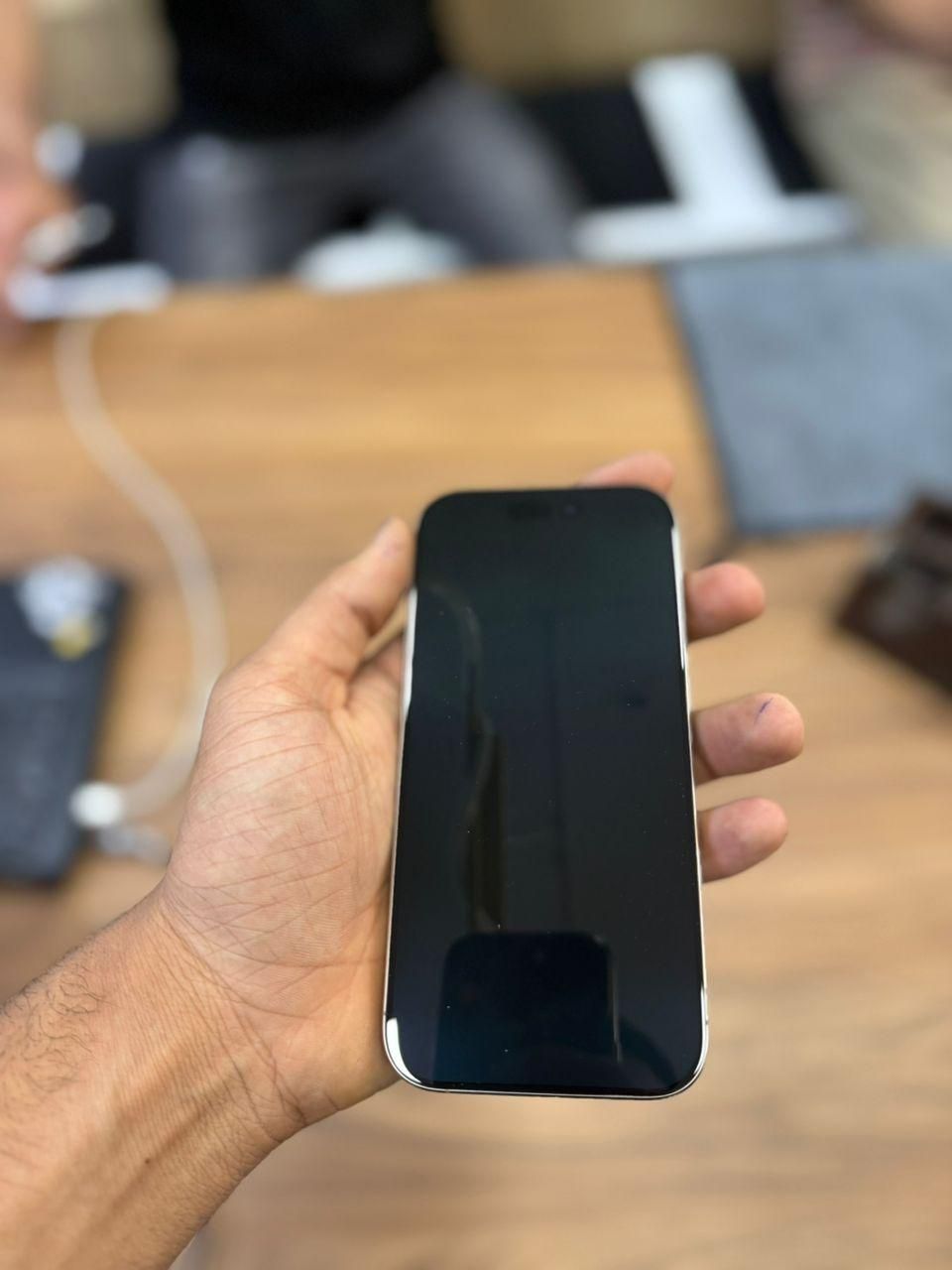 اپل iPhone 16 Pro با حافظهٔ ۲۵۶ گیگابایت|موبایل|شیراز, آزادی|دیوار