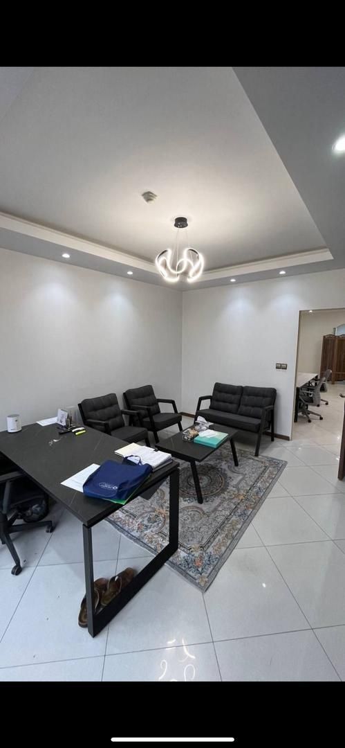 ۹۰ متر سند اداری در جنت آباد جنوبی|اجارهٔ دفتر کار، اتاق اداری، مطب|تهران, جنت‌آباد جنوبی|دیوار