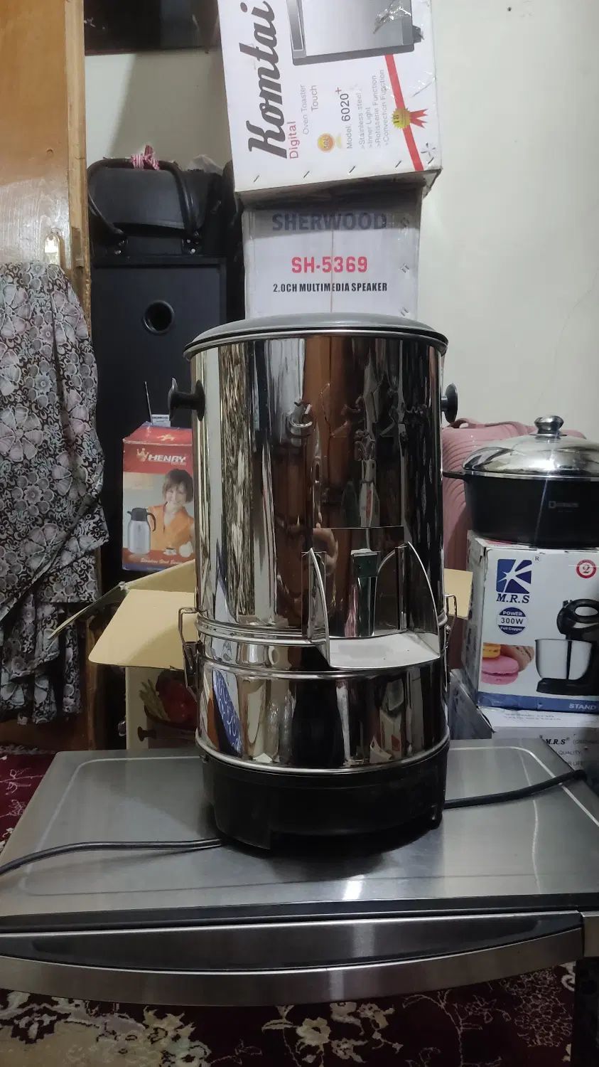 توستر  سبزی خورد کن  یخچال سماور تلوزیون باند|خردکن، آسیاب، غذاساز|اسلام‌شهر, شهرک قائمیه|دیوار
