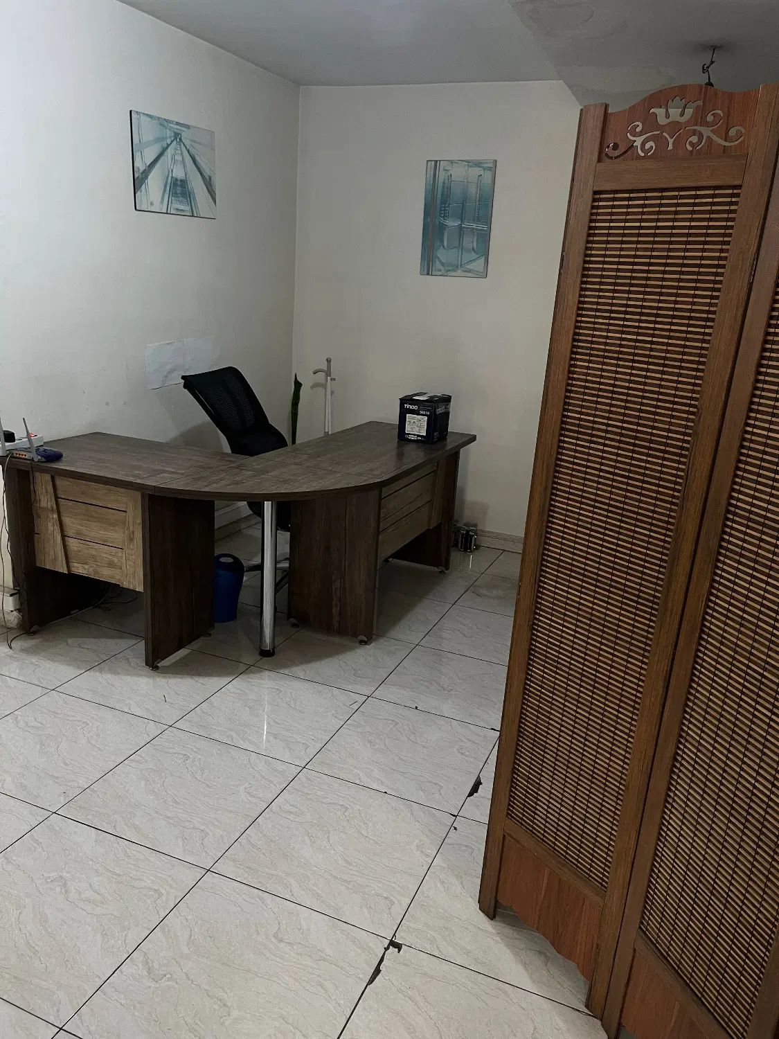 اجاره اتاق ۲۰ متری  از دفتر کار ۱۰۰ متری|اجارهٔ دفتر کار، اتاق اداری، مطب|تهران, کرمان|دیوار