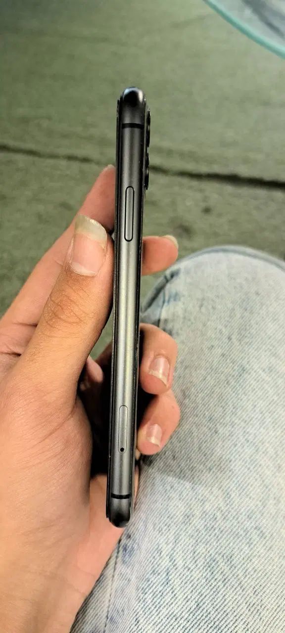 اپل iPhone 11 نرمال با حافظهٔ ۶۴ گیگابایت|موبایل|مشهد, الهیه|دیوار