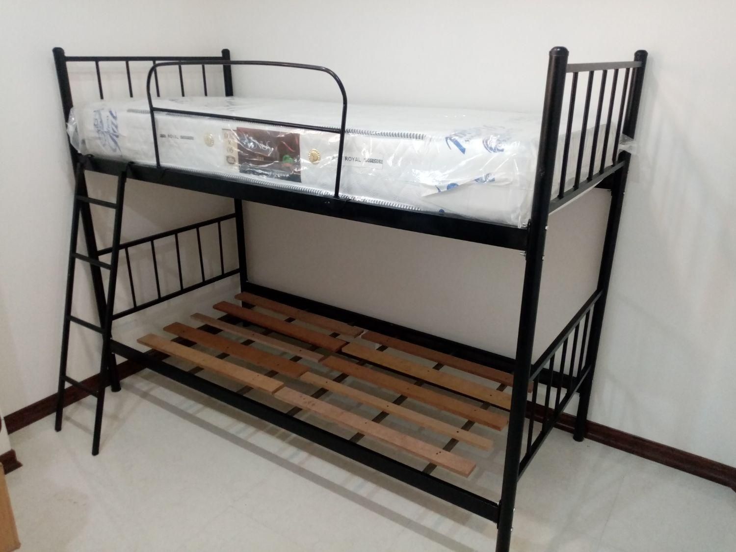 تخت دوطبقه خوابگاهی اشکان|تخت و سرویس خواب|تهران, شهرک ولیعصر جنوبی|دیوار