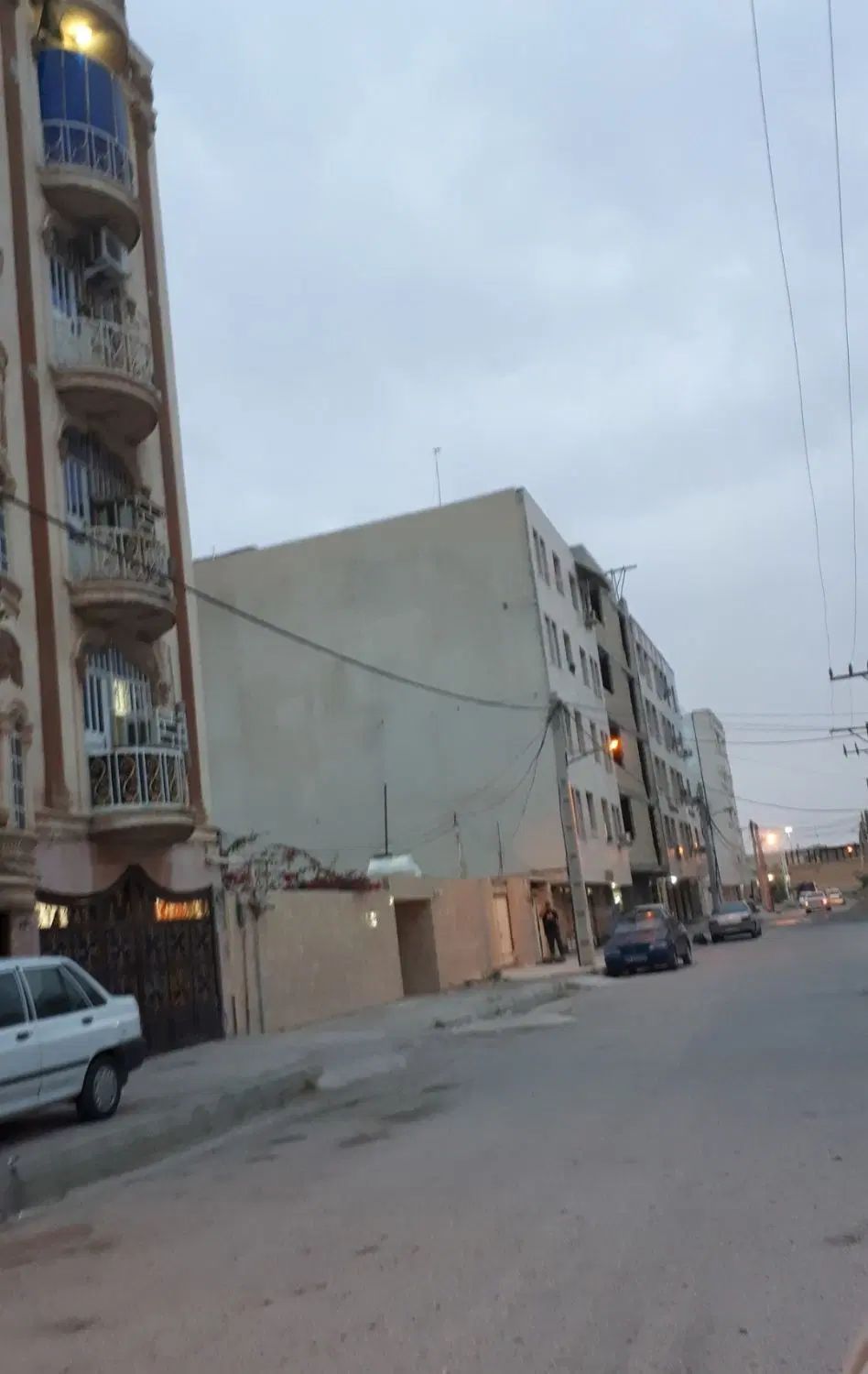فروش واحد ۲۵۰دستگاه ساختمان لونک خیابان فرهنگ|فروش آپارتمان|بندر امام خمینی, |دیوار