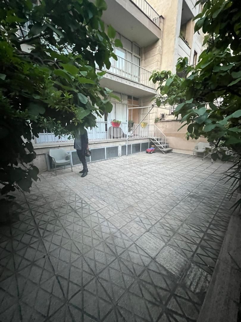 ۷۰مترگلنگی باجواز۴طبقه۴۶متری۳پارکینگ اصلی ۱۰۰بنا|فروش زمین و ملک کلنگی|تهران, دبستان|دیوار