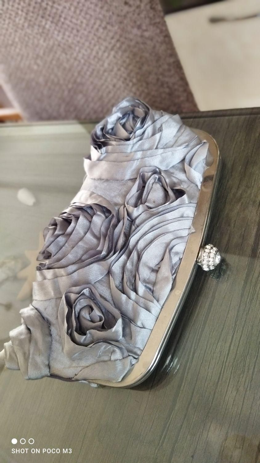 فروش کیف|کیف، کفش، کمربند|رودسر, |دیوار