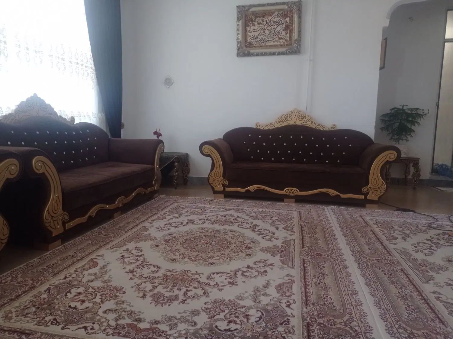 یک دست مبل هشت نفره پارچه نانو کاملا سالم|مبلمان خانگی و میز عسلی|دیواندره, |دیوار