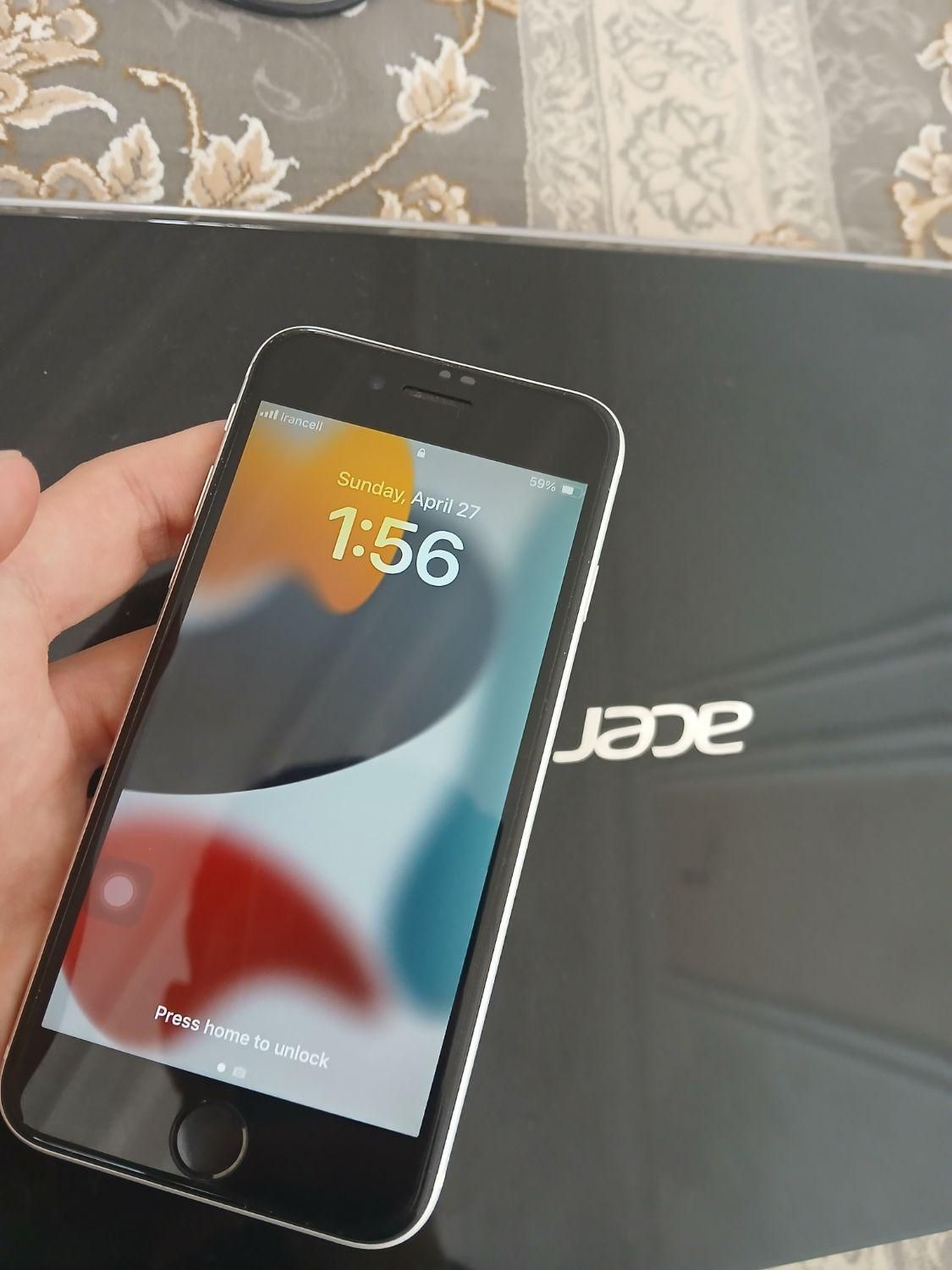 آیفون se2020|موبایل|تهران, جنت‌آباد شمالی|دیوار