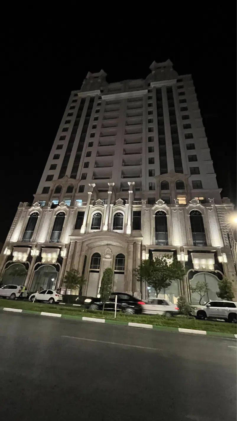 قصر مجلل ملک آباد*۴۰۰متر* ۴مستر*روفگاردن و استخر|اجارهٔ آپارتمان|مشهد, ملک‌آباد|دیوار