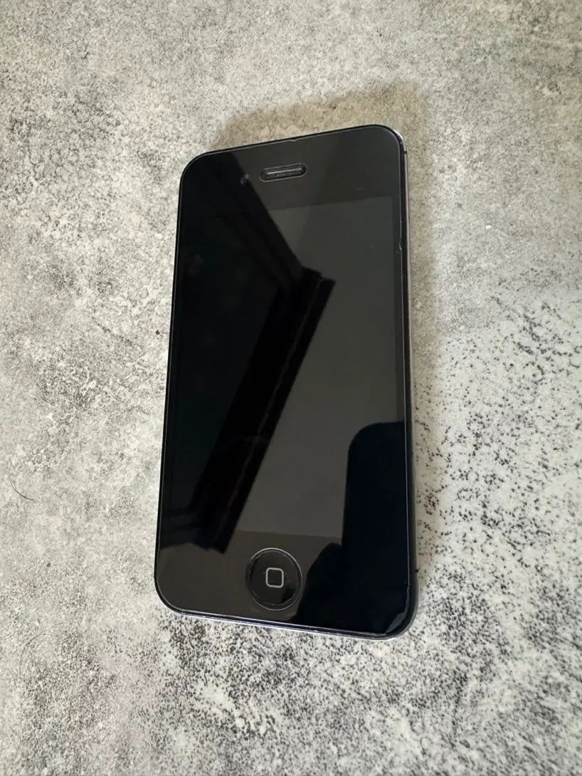 iPhone 4s|موبایل|اصفهان, پوریای ولی|دیوار