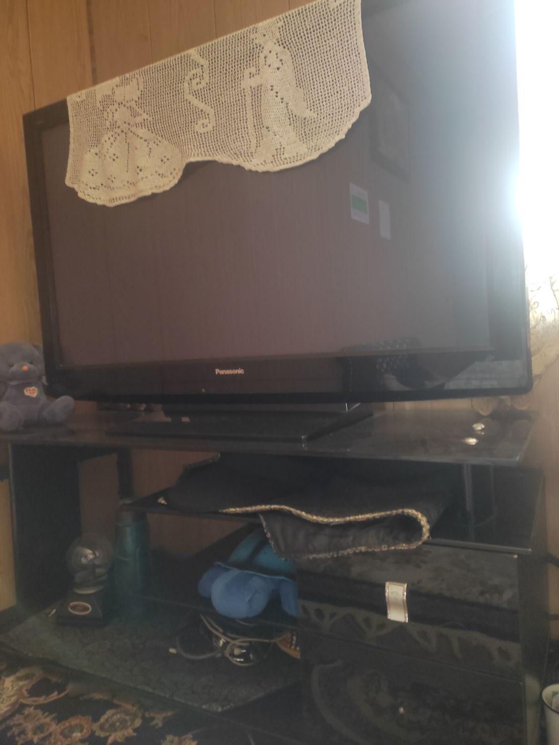 تلویزیون|تلویزیون و پروژکتور|بروجن, |دیوار