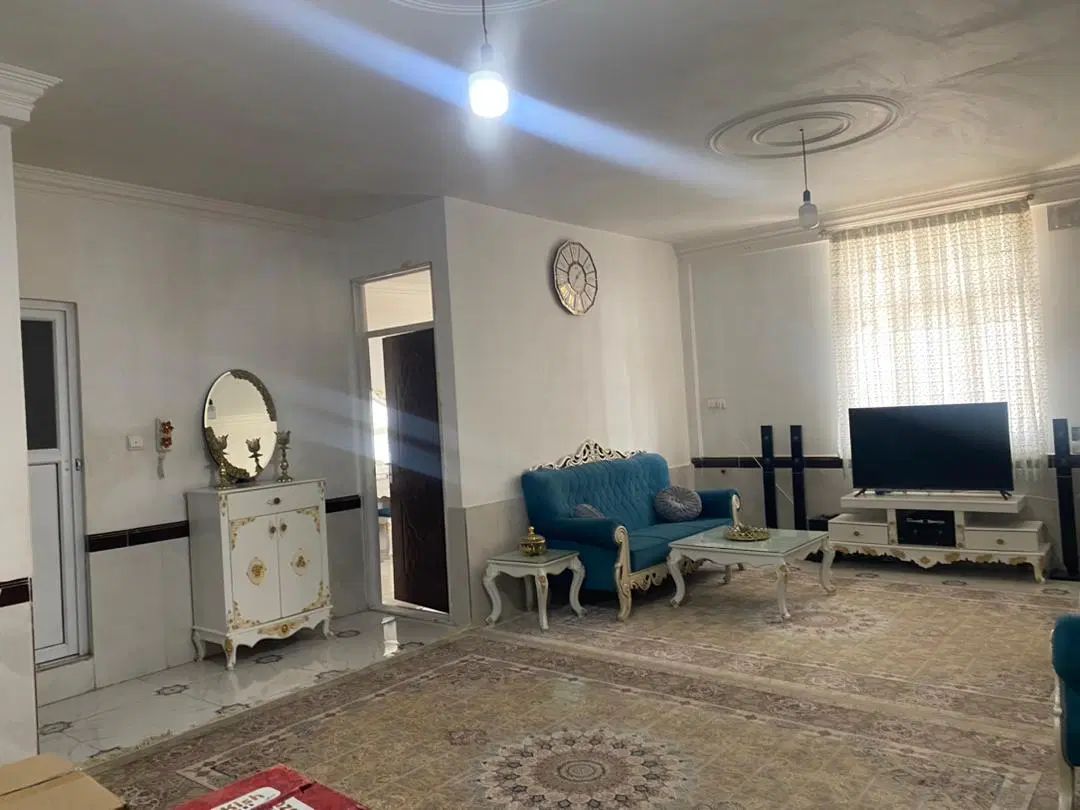 فروش آپارتمان ۴ طبقه،میدان استقلال،کوچه بعثت|فروش آپارتمان|ملایر, |دیوار