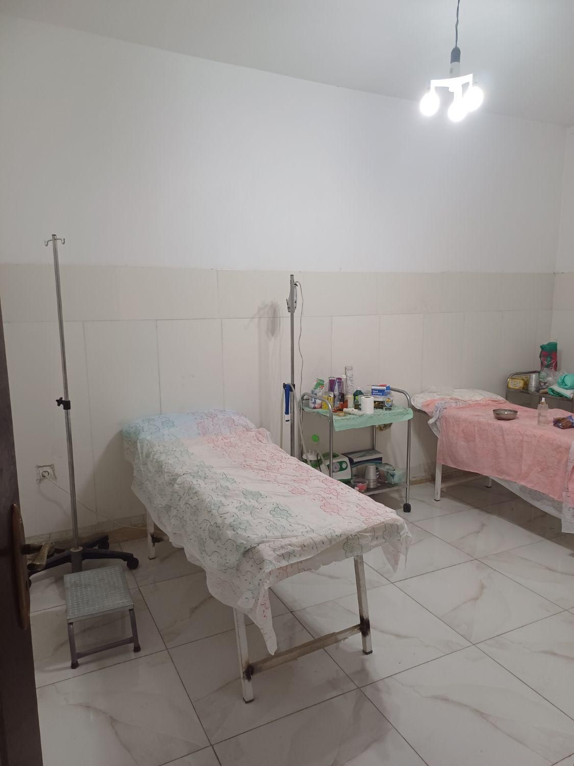 حجامت،زالو درمانی،نوین طب آریایی|خدمات آرایشگری و زیبایی|کرمانشاه, |دیوار