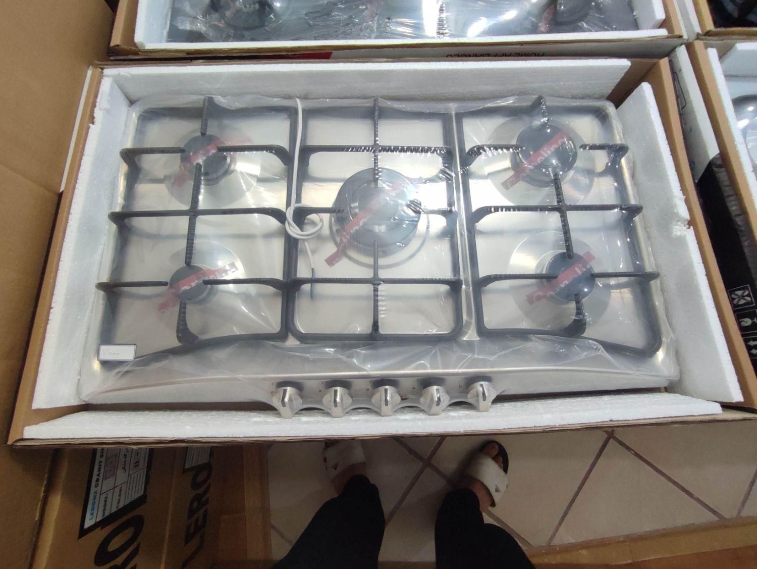 اجاق گاز صفحه ای شیشه ای مدل (( مشکی سفید))|اجاق گاز و لوازم برقی پخت‌وپز|بوشهر, |دیوار