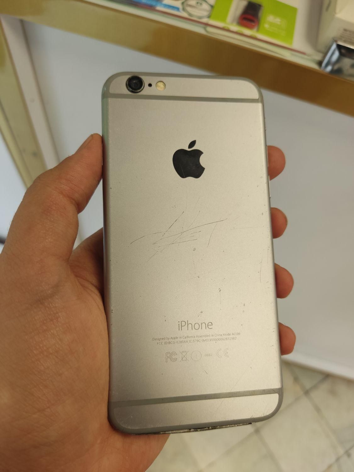 اپل iPhone 6 با حافظهٔ ۱۶ گیگابایت|موبایل|تهران, شوش|دیوار