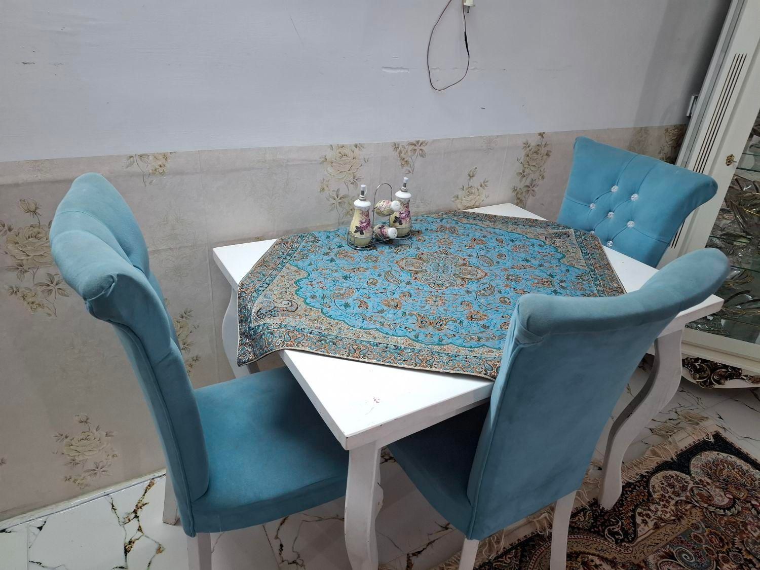 میز غذاخوری|میز و صندلی غذاخوری|فولادشهر, B2|دیوار