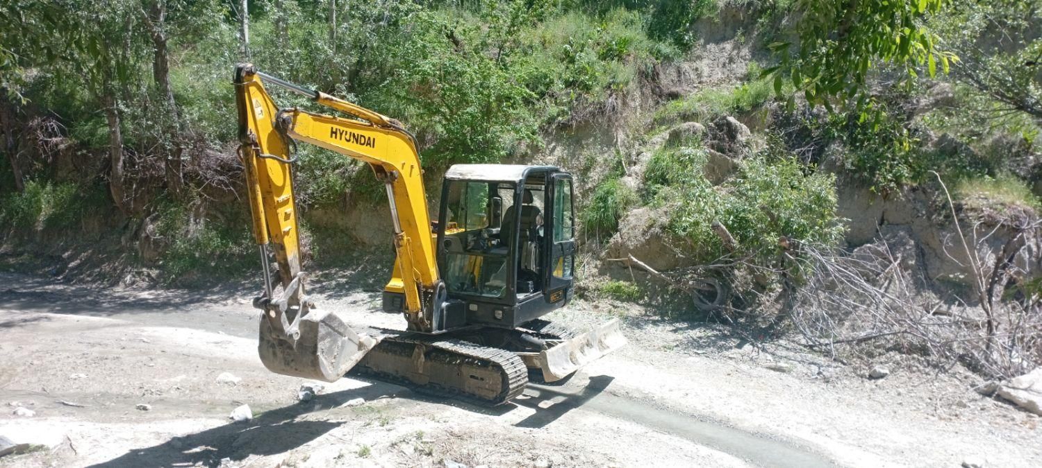 بیل مکانیکی زنجیری|خدمات پیشه و مهارت|شیروان (خراسان), |دیوار