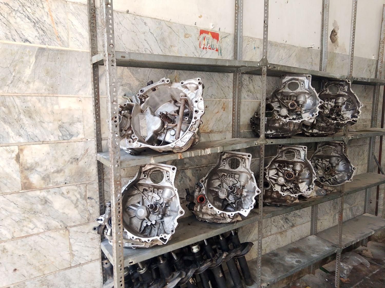 انواع گیربکس استوک پراید و پژو|قطعات یدکی و لوازم جانبی|بروجرد, |دیوار