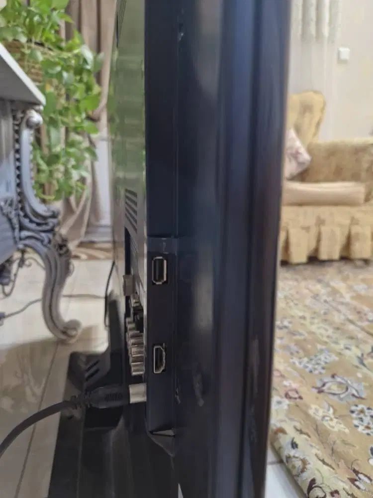 تلویزیون ال ای دی ال جی اصل کره ۴۳|تلویزیون و پروژکتور|کرج, کوی کارمندان جنوبی|دیوار