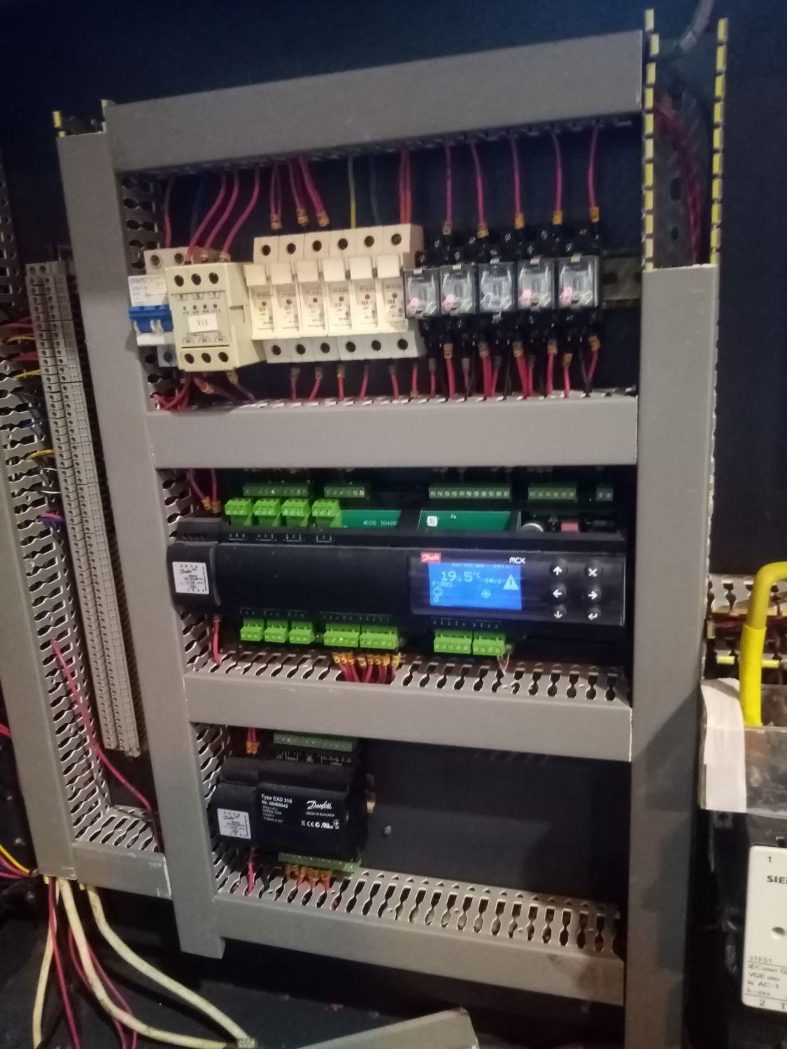 تعمیر و نصب سردخانه چیلر و تهویه مطبوع تخصصی|خدمات پیشه و مهارت|بندر ماهشهر, |دیوار