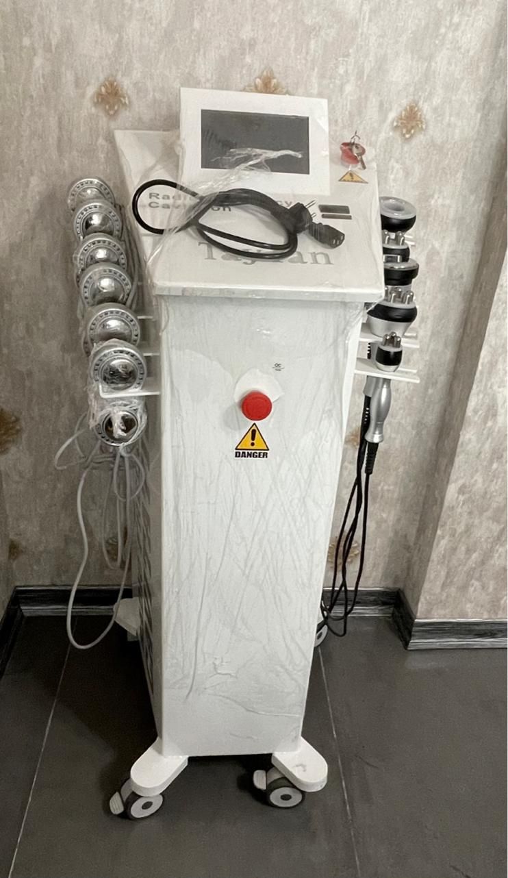 دستگاه لاغری تایتان کویتیشن آر اف دستگاه فیشیال|آرایشی، بهداشتی، درمانی|تهران, میدان ولیعصر|دیوار
