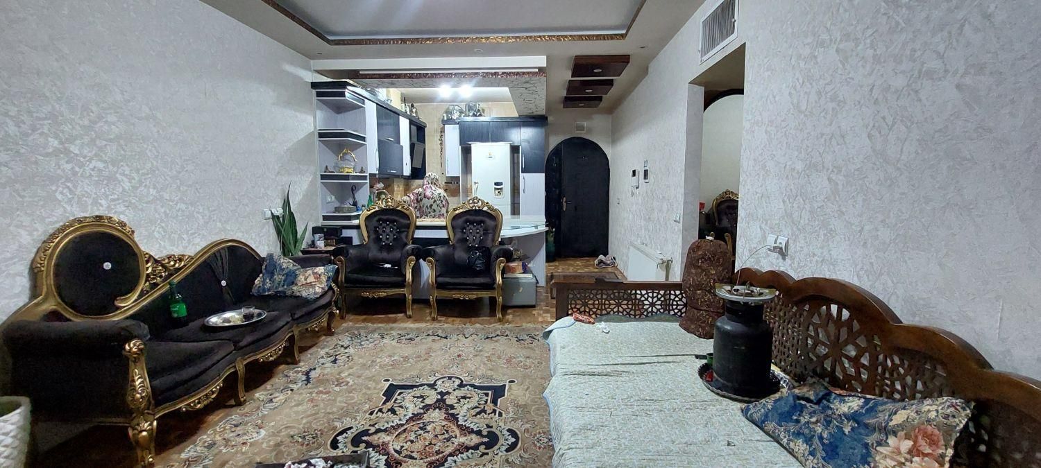فروش ومعاوضه طبقه همکف ۱۴۰ متری راه مجزا *ویلاشهر*|فروش آپارتمان|نجف‌آباد, ویلاشهر|دیوار