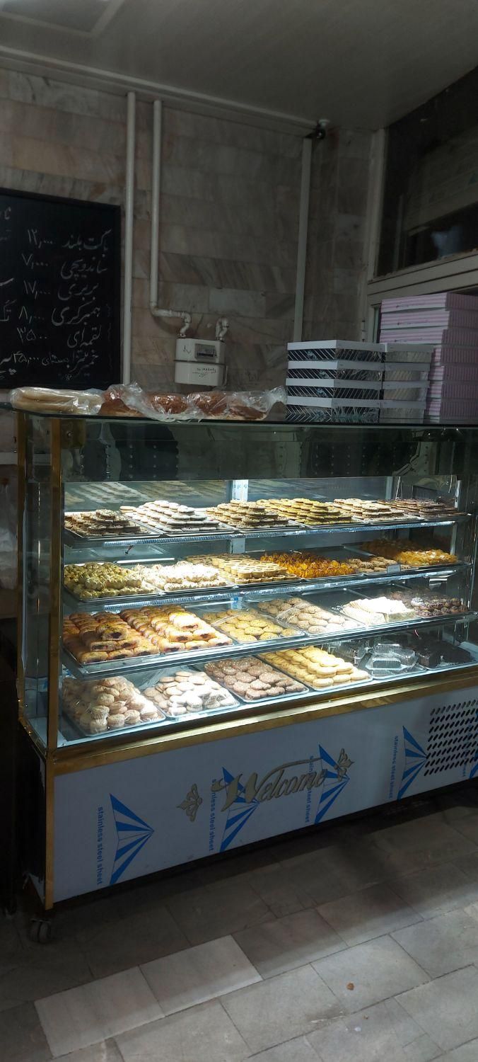 ظرفشور خانم در نان و شیرینی گل گندم خ ارشاد|استخدام خدمات فروشگاه و رستوران|کرمانشاه, |دیوار