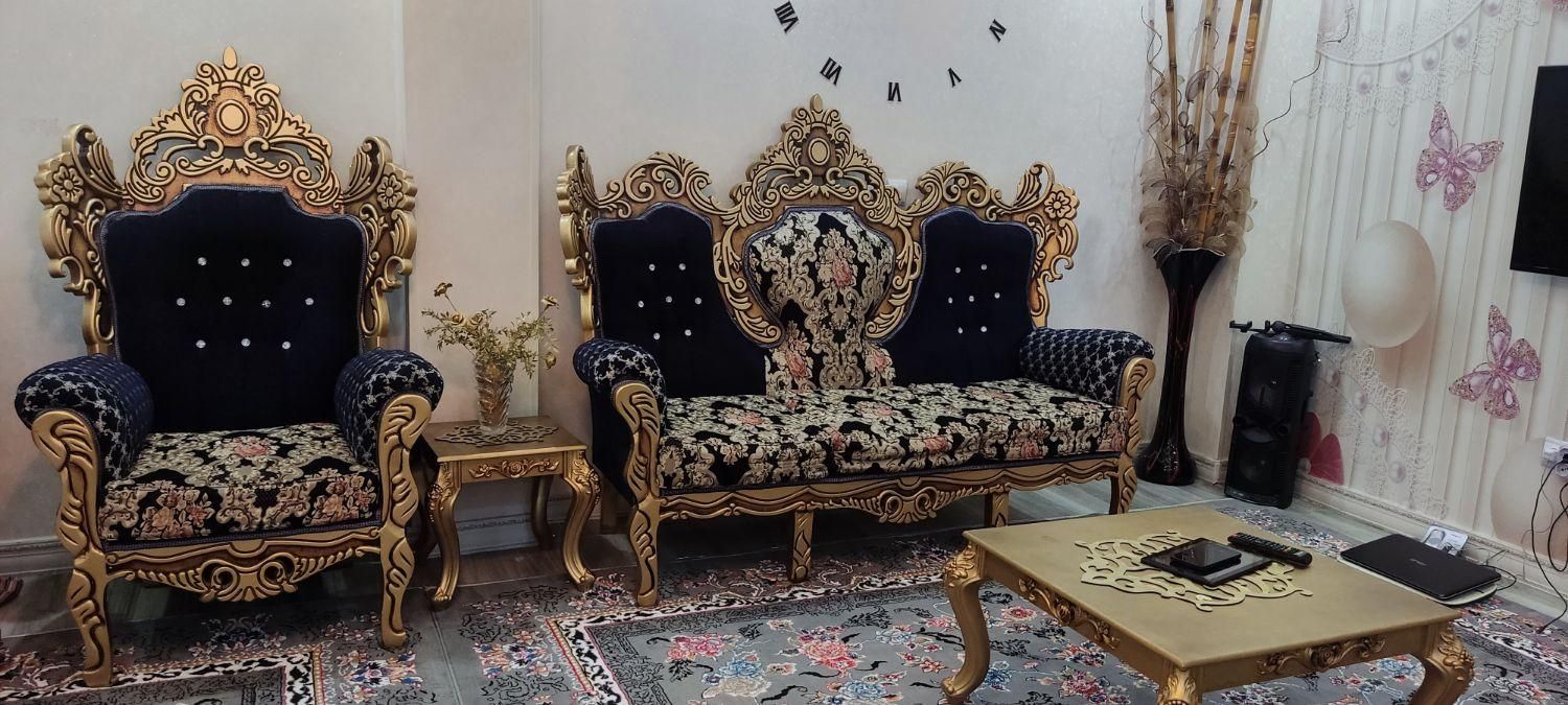 مبل سلطنتی|مبلمان خانگی و میز عسلی|پرند, |دیوار
